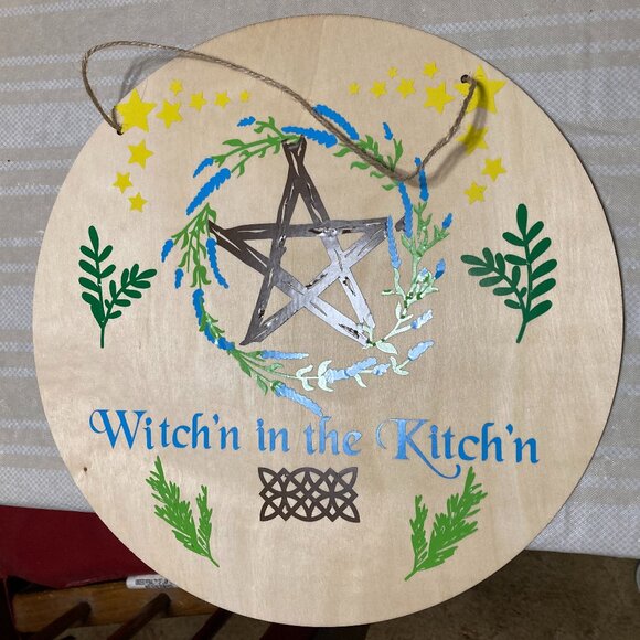 Witch'n in the Kitch'n Wall Plaque - Picture 1 of 2